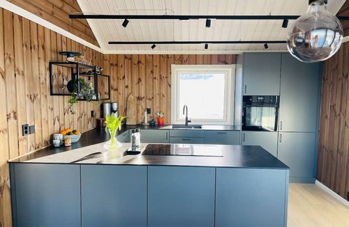 B Cabin | Cozy Retreat at Lifjell with Breathtaking Views