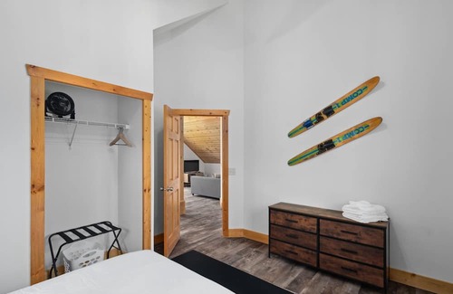 South Haven Cabin | Modern Cabin Retreat with Lake Access and Pet-Friendly Perks
