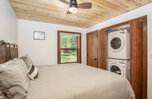 Chase Cabin | Inviting Riverfront Two Bedroom Cabin for Family Getaways