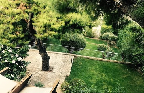 Saronida Villa | Discover Androu 9 Villa: Relaxing Escape Near the Sea