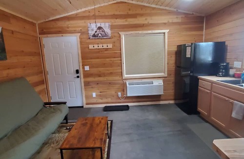Rea Cabin | Experience Hardrock 50: Rustic Cabin in Adventure Country
