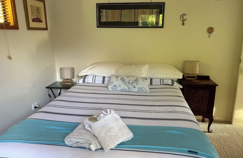 Cable Bay House | Beach House at Cable Bay: Ideal for Northland Adventures