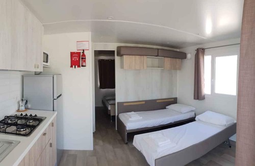 Poggi Apartment | Holiday apartment with pool and sun loungers