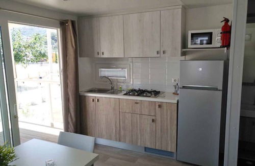 Poggi Apartment | Holiday apartment with pool and sun loungers
