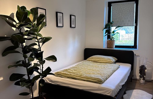 Buttelstedt Apartment | Cozy Apartment for 6 Guests Near Am Ettersberg