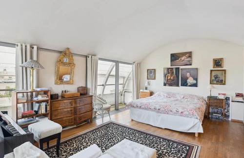 Parc-de-Montsouris Apartment | Unique Flat in Montsouris with Family-Friendly Amenities