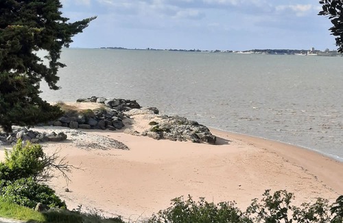 Port-des-Barques House | Family-Friendly Maison Port des Barques Near Beautiful Beaches
