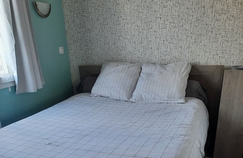 Port-des-Barques House | Family-Friendly Maison Port des Barques Near Beautiful Beaches
