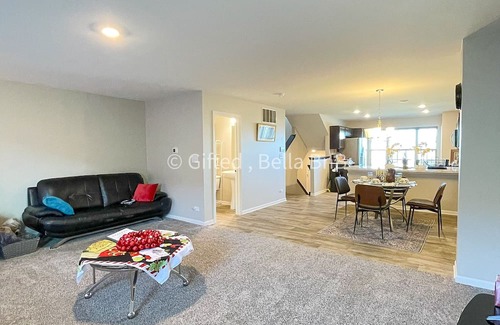 Pingree Grove House | Indulge in Enchantment: 2 Master Suites & Kitchen Bliss