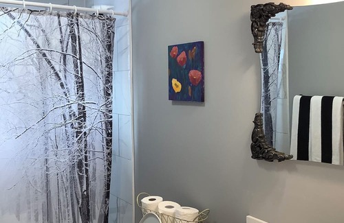 Central Hainesville House | Perfect 3-Bedroom Retreat with Pond Near Crabbe Mountain