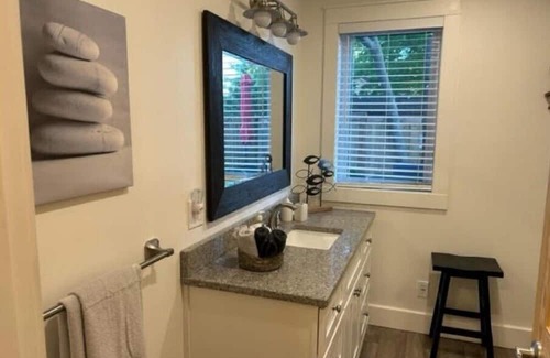 Southampton Cottage | Elegant Gilbert Place: Chic Getaway with Pool & Spa