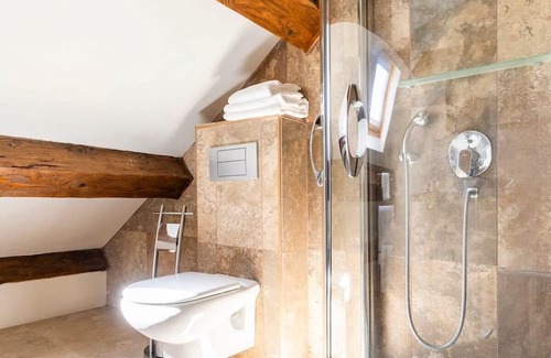 Bas-Vernet Apartment | Unique 6-Person Château Apartment with Pool & Kitchen