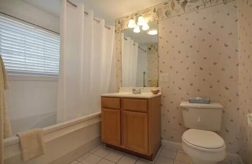 West Yarmouth Cabin | Relaxing Cape Cod Retreat for Family-Friendly Getaways