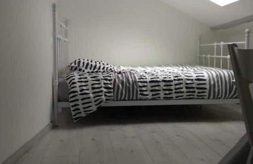 Quartier Saint-Clement - Jardin des Plantes Bed & Breakfast | Convenient City Center Hotel with Family-Friendly Amenities