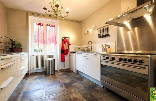 Prondines House | Discover A L'orée du Bois - Family-Friendly Retreat in Prondines