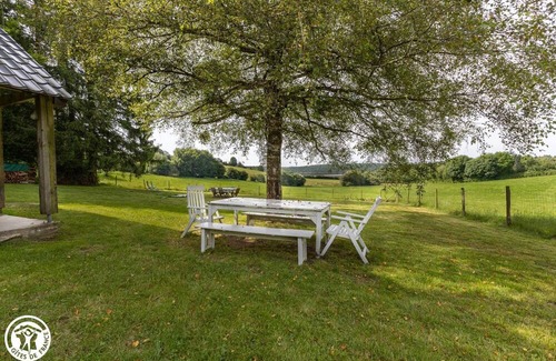 Prondines House | Discover A L'orée du Bois - Family-Friendly Retreat in Prondines