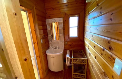 Annaka RV Rental | Cozy Cottage A Haneishi: Family-Friendly Retreat in Annaka