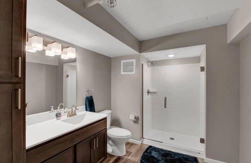 Downtown St. Paul Apartment | Downtown 2BR, 2BA Apartment: Pet-Friendly & Family Safe