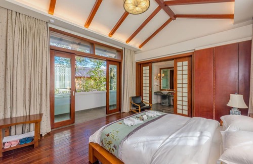 Shuhe Old Town Resort | Cozy Retreat in Shuhe Old Town with Spa and Hot Tub