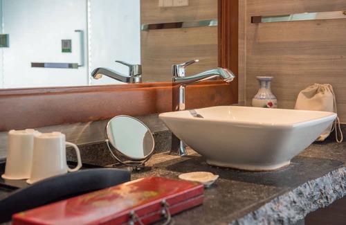 Shuhe Old Town Resort | Cozy Retreat in Shuhe Old Town with Spa and Hot Tub