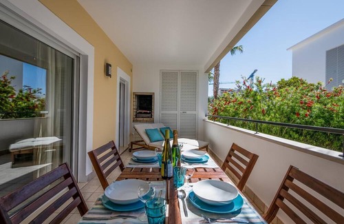Lagos Apartment | Apt. Ancora Garden, 2 bed with communal pool and near the beach