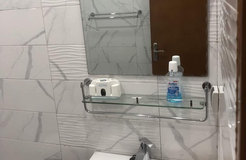 Cocody Apartment | Family-Friendly Résidence Isy Awaits Your Arrival