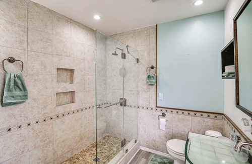 Marina Pacifica Condo | Ocean View Condo at Long Beach Marina Pacifica Near Disney