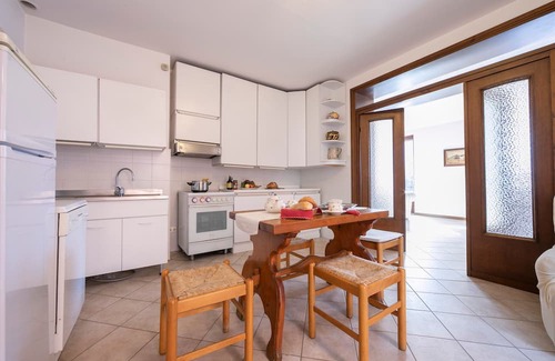 Ossuccio Apartment | Spacious 2-Bedroom Apartment for 6 Guests in Ossuccio