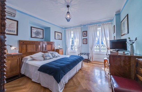 San Siro House | Spacious San Siro Vacation Home for 20 Guests with Ocean View