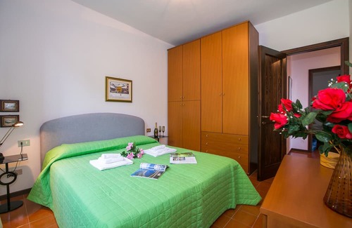 Sala Comacina Apartment | Cozy Apartment for 3 Guests Near Beautiful Sala Comacina