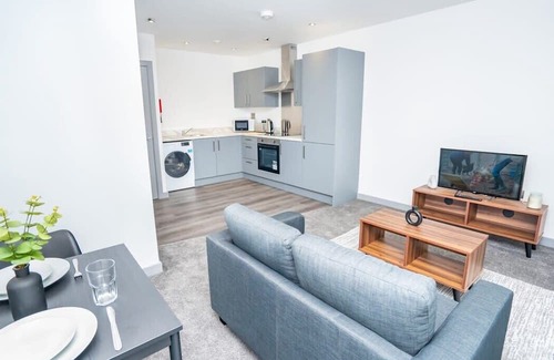 Brierley Hill Apartment | Bright and Modern 1 Bed Apartment in Redditch