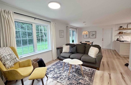Fredericton Apartment | Ideal Walk-Out Basement Retreat for Work or Leisure