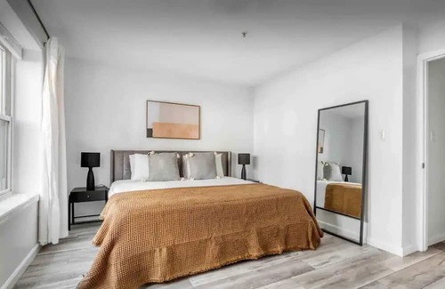 Union City Apartment | Modern 8 BR NYC Apartment: Perfect for Family Getaways