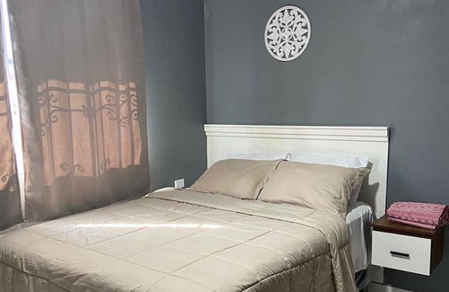 Santa Ana House | Budget-Friendly 3-Bedroom House in Enchanting Santa Ana