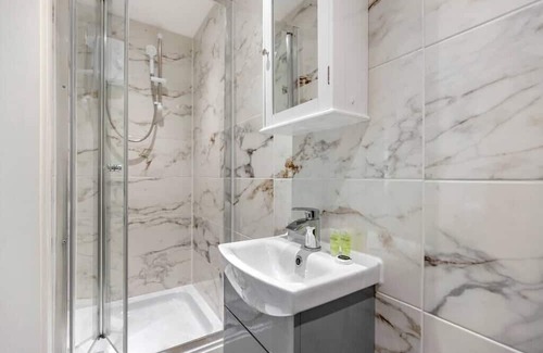 Chelmsford Apartment | Discover Studio Living: Urban Comfort with Family-Friendly Perks