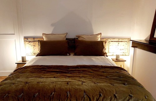 Auxerre Apartment | Cozy Apartment in Central Auxerre - Perfect for Families