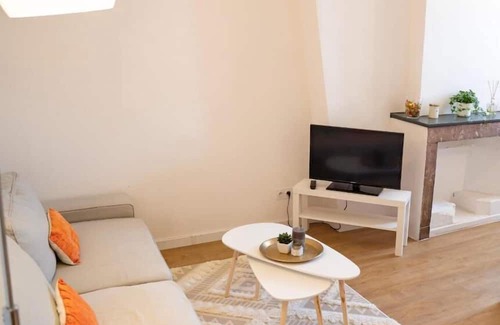 Quartier Hyper-Centre Apartment | Discover L'étoile Grenobloise in the City Center