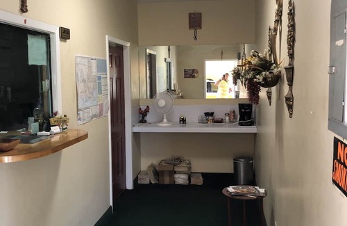 Effie Hotel | Budget-Friendly Family Stay at Ranch House Motel