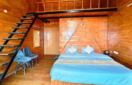 Theog Cottage | Cozy Snowind Cottages: Double Room with Mountain View