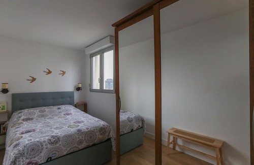 Vanves Apartment | Tranquil Retreat Near Paris with Family-Friendly Amenities