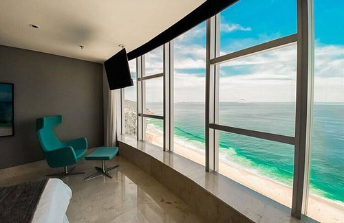 Sao Conrado House | Ocean View Suite at Hotel Nacional, Rio de Janeiro