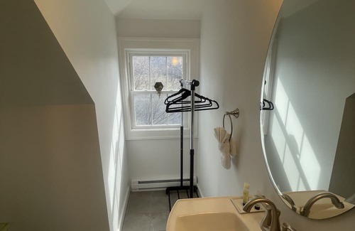 South Kortright Bed & Breakfast | Inviting B&B with WiFi and AC in South Kortright