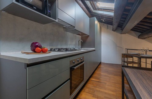 Ferrara Historic Centre Apartment | Elegant Piazza Trento Trieste Il Listone Exclusive Apartment