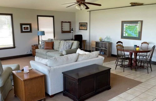 Yantis House | Relaxing Retreat at Bass and Crappie Haven on Lake Fork