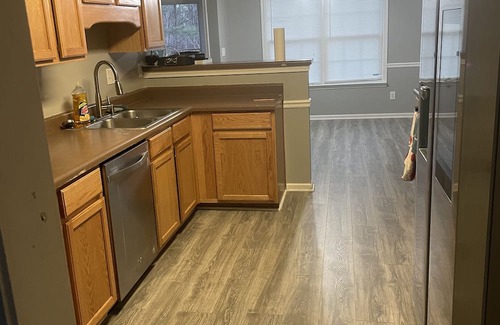 Snellville House | Family-Friendly Getaway with 3 Bedrooms and Easy Access
