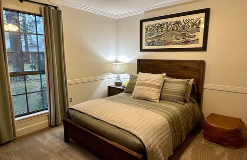 Hattiesburg House | Convenient Midtown Hotel: Perfect for Exploring Hattiesburg