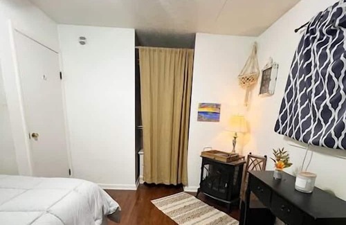 Fort Wayne House | Cozy Essentials Home right off I469