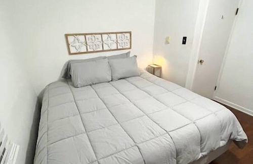 Fort Wayne House | Cozy Essentials Home right off I469