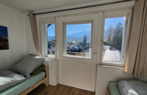 Garmisch-Partenkirchen Apartment | Cozy Ferienwohnungen Alpspitzblick with Mountain Views