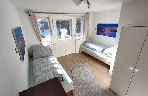 Garmisch-Partenkirchen Apartment | Cozy Ferienwohnungen Alpspitzblick with Mountain Views